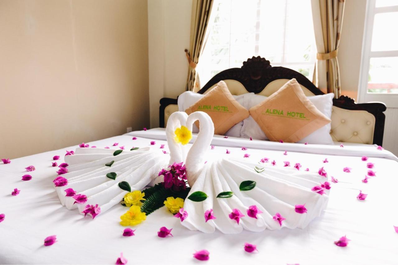 Mui Ne Alena Bungalow Hotel Phan Thiet Exteriör bild