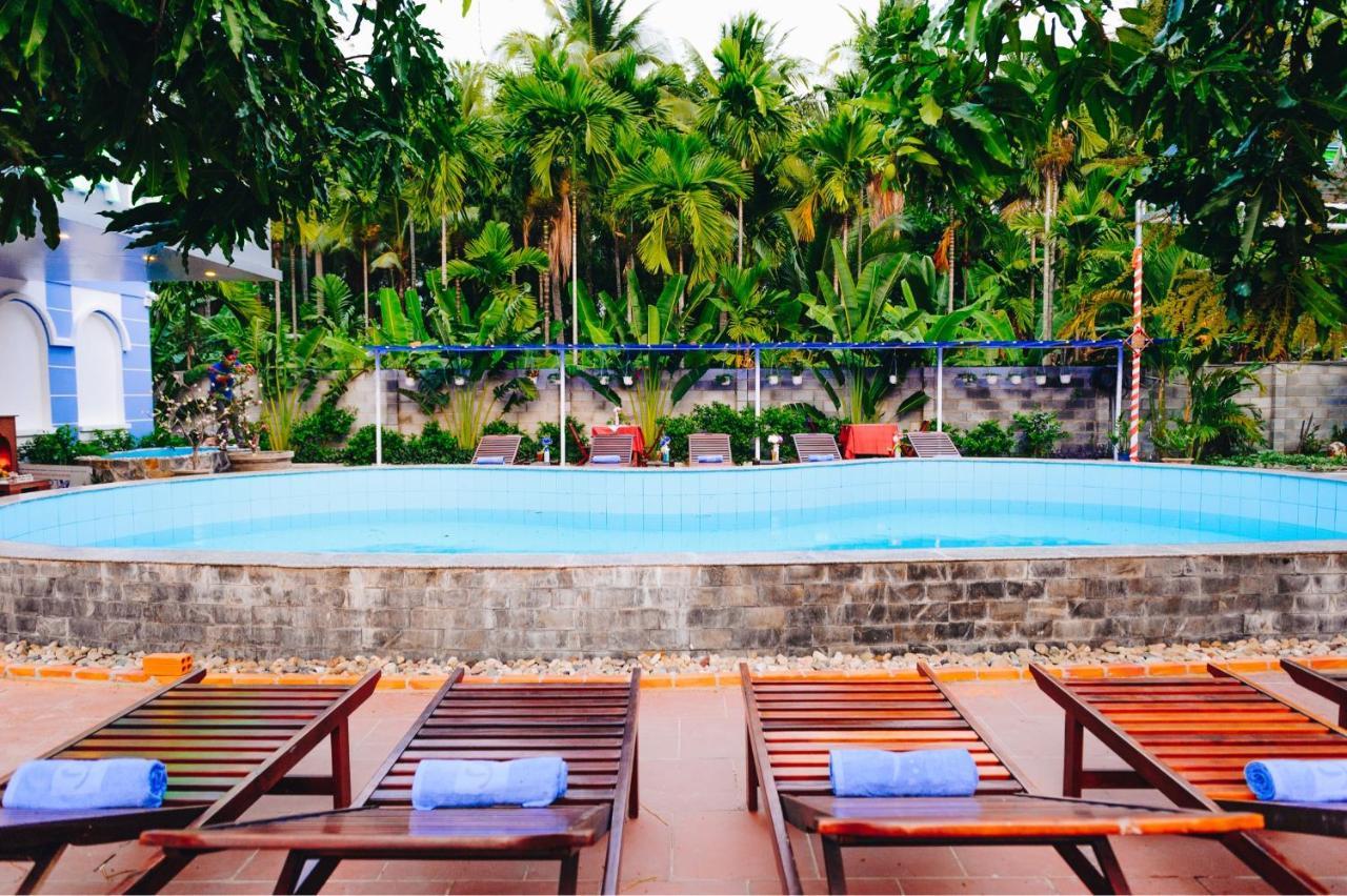 Mui Ne Alena Bungalow Hotel Phan Thiet Exteriör bild