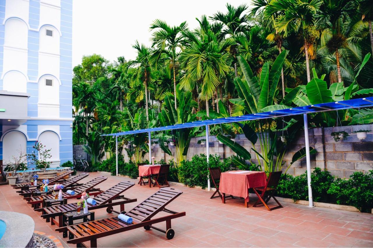 Mui Ne Alena Bungalow Hotel Phan Thiet Exteriör bild