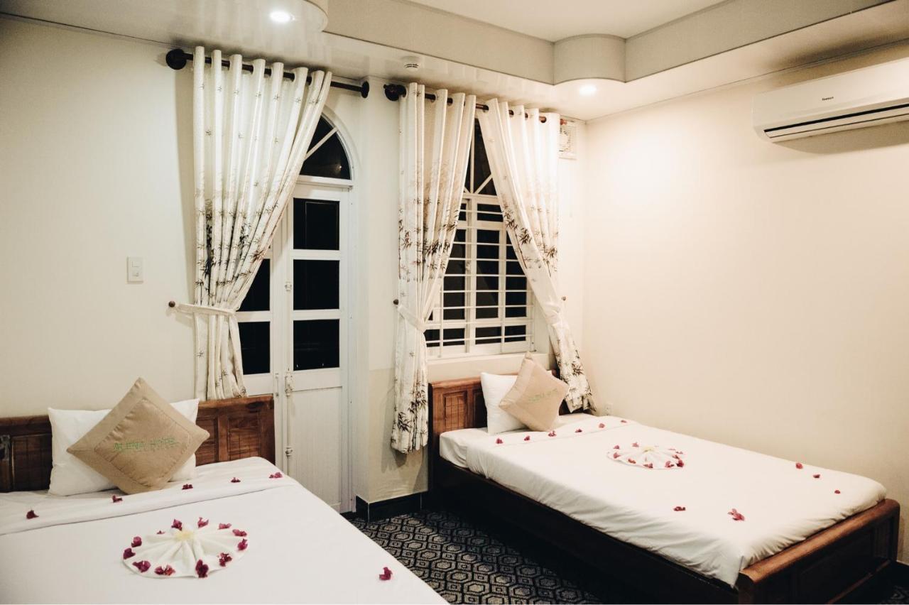 Mui Ne Alena Bungalow Hotel Phan Thiet Exteriör bild